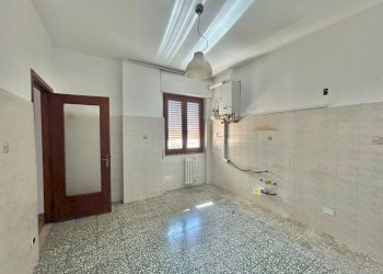 23740dd9-316c-4e92-bfff-42c3591904a9.jpg - Quadrilocale Sarzana - foto 18