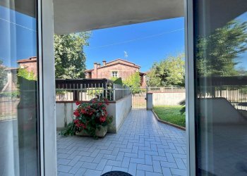 7ec8d19f-39be-42b3-9204-ef3356c6138b.jpg - Porzione di casa Fosdinovo - foto 14