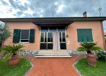 1fc0f81e-064f-47ff-ad25-ea8eae802d10.jpg - Villa a Schiera Vezzano Ligure - foto 4