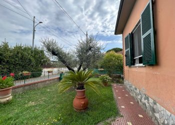 2a7b7c53-0ce6-43ba-869e-555970b6663a.jpg - Porzione di casa Vezzano Ligure - foto 4