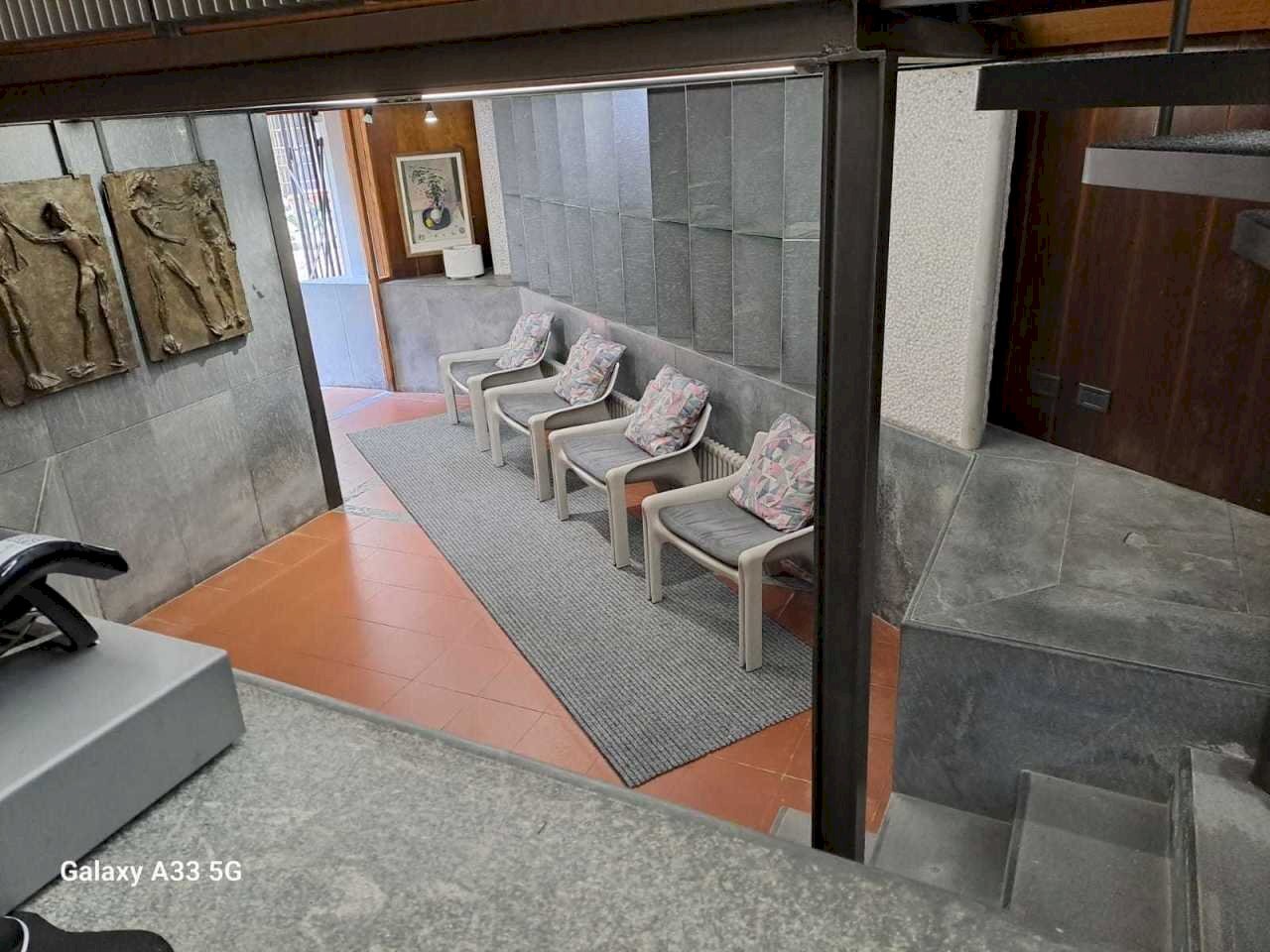 WhatsApp Image 2024-12-07 at 10.53.00.jpeg - Commercial Premises Sarzana - photo 3