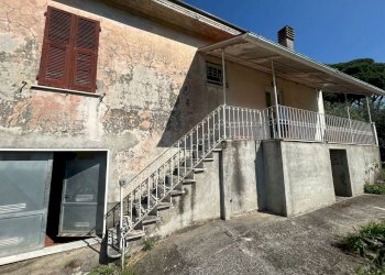 083cea56-5b42-4ac8-a7c1-8f3309b2c738.jpg - Villa Sarzana - photo 20