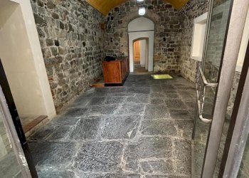 WhatsApp Image 2025-06-17 at 15.32.55.jpeg - Locale Commerciale Sarzana - foto 2