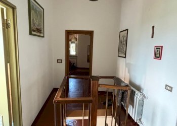 IMG_6227.jpg - Villa La Spezia - foto 28