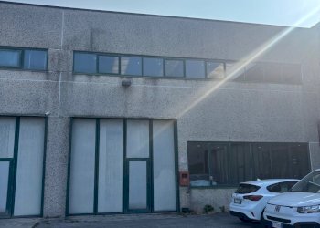 IMG_6615.jpg - Locale Commerciale Sarzana - foto 1