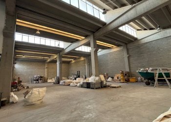 IMG_6618.jpg - Locale Commerciale Sarzana - foto 3