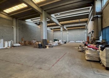 IMG_6623.jpg - Locale Commerciale Sarzana - foto 8