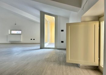 WhatsApp Image 2024-11-06 at 10.51.36 (3).jpeg - Loft Sarzana - foto 4