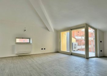 WhatsApp Image 2024-11-06 at 10.51.42.jpeg - Loft Sarzana - foto 6