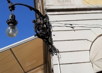 via-mazzini-inizia-da.jpg - Quadrilocale Sarzana - foto 4