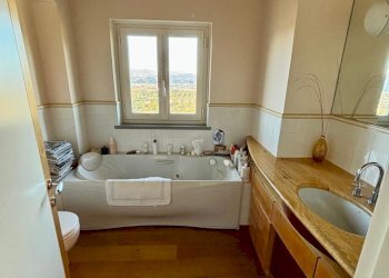 WhatsApp Image 2024-11-20 at 17.08.37 (1).jpeg - Villa Sarzana - foto 23