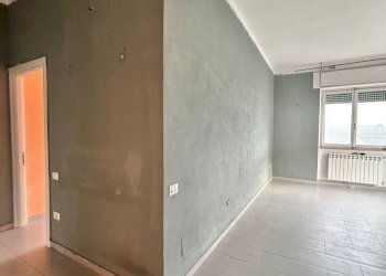 WhatsApp Image 2024-12-09 at 16.59.27 (3).jpeg - Four-room apartment Sarzana - photo 6