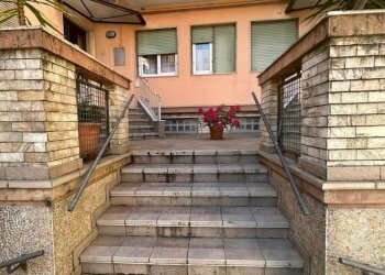 e0088097-329d-4cba-a8be-8919076ca208.jpg - Four-room apartment Sarzana - photo 20