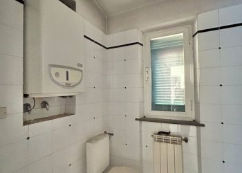 e58cd8f0-a95a-49dd-b2e1-927be2b9bd9a.jpg - Locale Commerciale Sarzana - foto 21