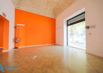 locale - Commercial Premises Via Oberdan 31, Taranto - photo 18