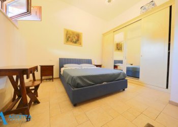 camera da letto - Villa Via Razze 11, Taranto - foto 16