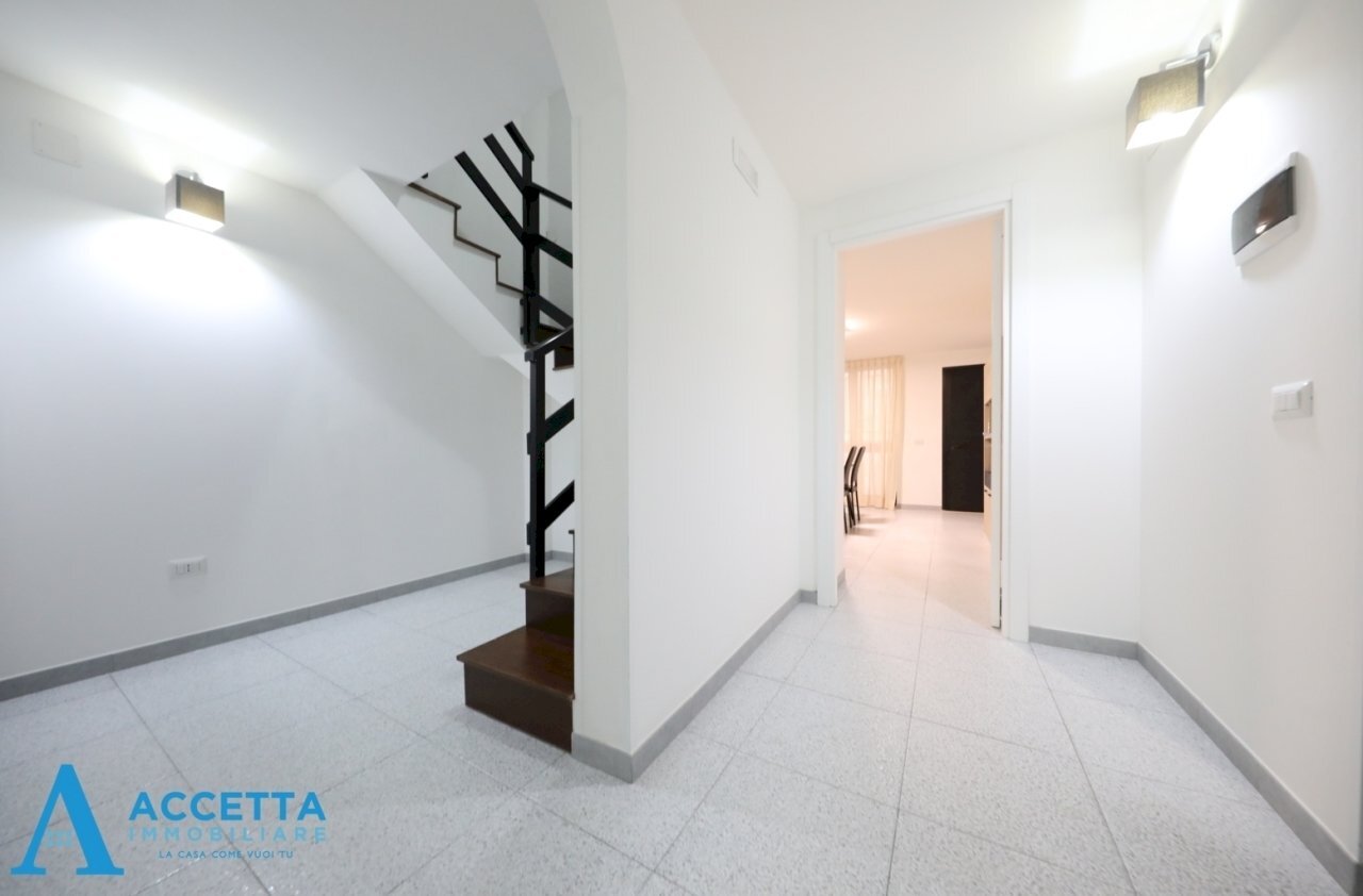 ufficio - Ufficio Via Pisanelli, Taranto - foto 2