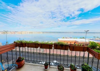 balcone - Quadrilocale Via Roma 4, Taranto - foto 15