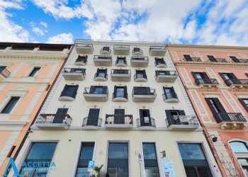 facciata - Quadrilocale Via Roma 4, Taranto - foto 26