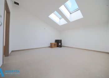 sala - Attico Via Duca di Genova 34, Taranto - foto 2