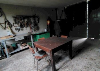 garage - Villa ganaghello, Castel San Giovanni - foto 27