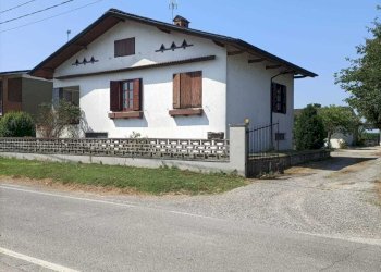 facciata - Villa Via Monticelli, Badia Pavese - foto 1