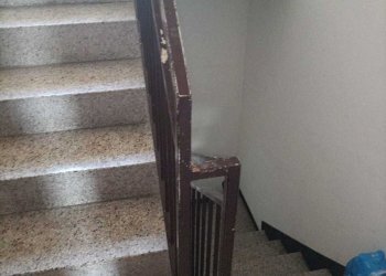 scala interna - Villa Via Monticelli, Badia Pavese - foto 16