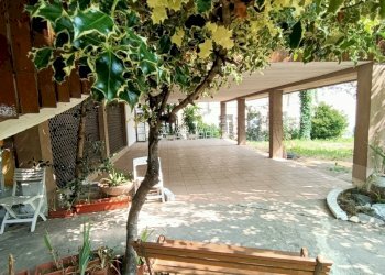 portico - Villa Via Creta, Ziano Piacentino - foto 28