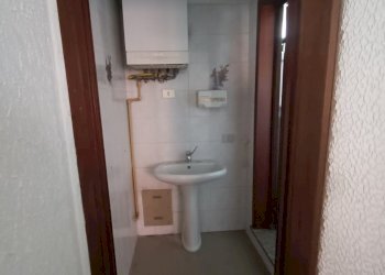 Antibagno - Locale Commerciale Via Giovanni Capra, Pontenure - foto 2