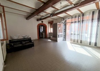 locale - Locale Commerciale Via Giovanni Capra, Pontenure - foto 6