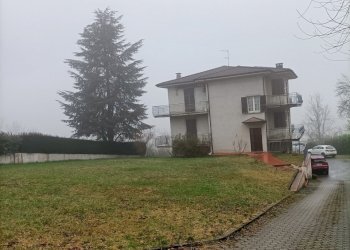 facciata - Independent house periferia, Pianello Val Tidone - photo 2