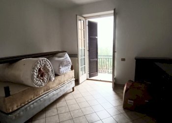 camera da letto - Independent house periferia, Pianello Val Tidone - photo 23