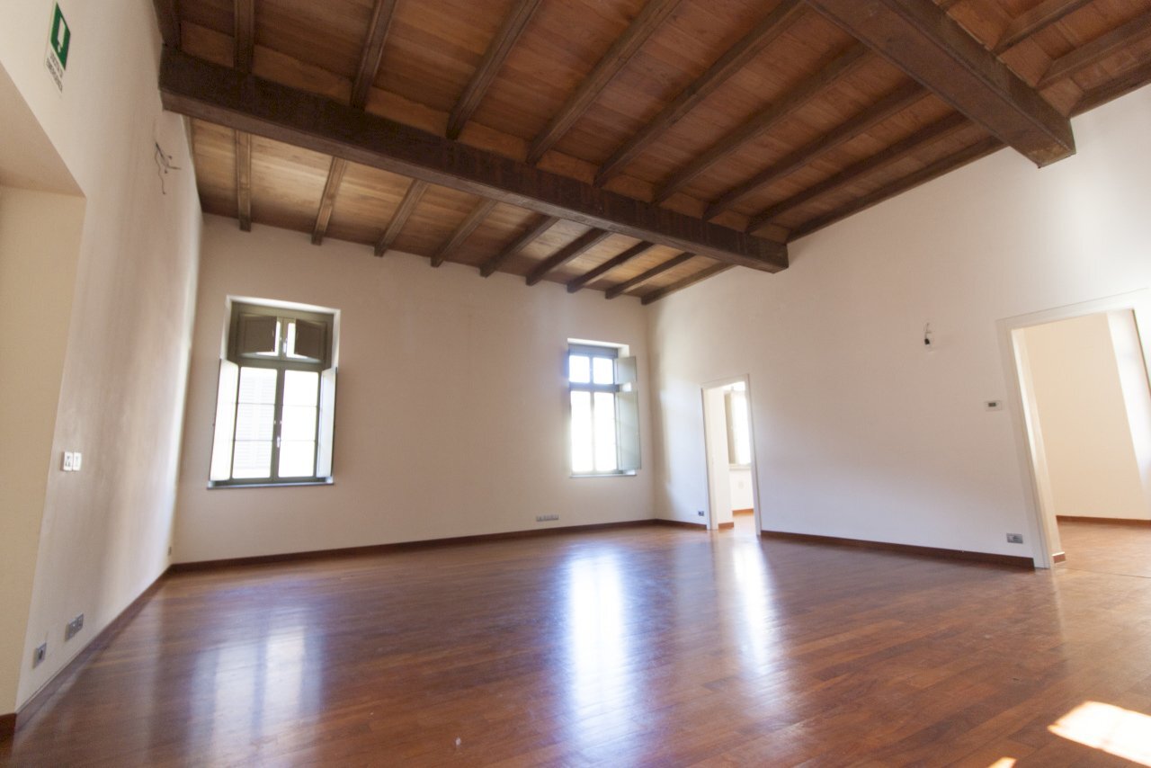 001.JPG - Trilocale Via Vittorio Emanuele II 120, Cherasco - foto 3