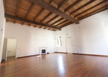 002.JPG - Trilocale Via Vittorio Emanuele II 120, Cherasco - foto 4