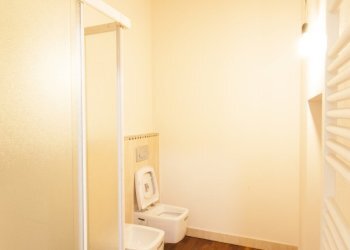 011.JPG - Trilocale Via Vittorio Emanuele II 120, Cherasco - foto 13