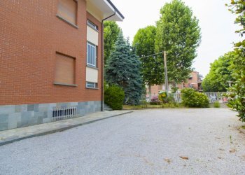 002.JPG - Casa indipendente Via G.B.Adriani 2, Cherasco - foto 3