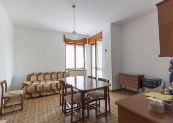 017.JPG - Casa indipendente Via G.B.Adriani 2, Cherasco - foto 18