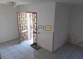 salone ingresso.jpeg - Villa Valderice - photo 5