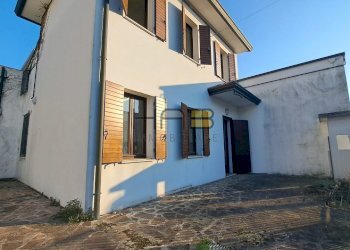 20250220_161043.jpg - Villa Via Giovanni Battista Dalla Libera 5, Padova - foto 2