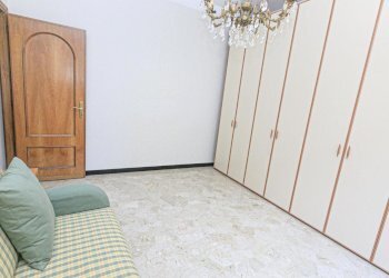 Camera 2 (4).jpg - Appartamento Via alcide de gasperi 40, Campomorone - foto 22