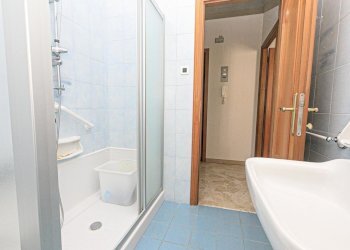 Bagno (3).jpg - Appartamento Via alcide de gasperi 40, Campomorone - foto 25
