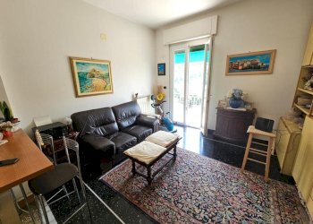 Sala (3).jpg - Appartamento Via Campomorone 105, Genova - foto 16