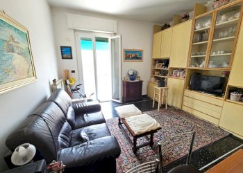 Sala (4).jpg - Appartamento Via Campomorone 105, Genova - foto 17