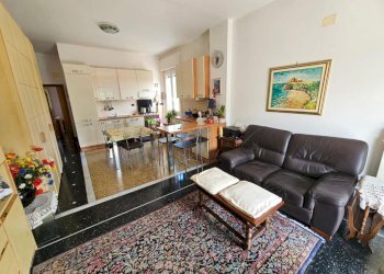 Sala.jpg - Appartamento Via Campomorone 105, Genova - foto 18