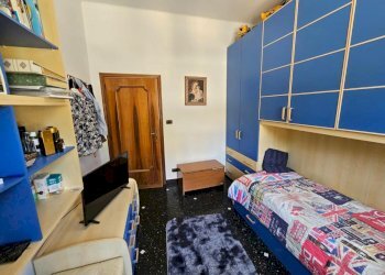 Camera 1.jpg - Appartamento Via Campomorone 105, Genova - foto 23