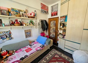 Camera 2.jpg - Appartamento Via Campomorone 105, Genova - foto 27