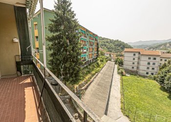 vista e balcone - Appartamento Via Manlio Chiocchetti 23, Serra Riccò - foto 14