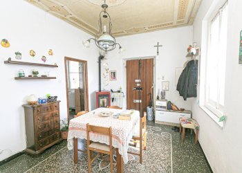 2? piano - sala - Casa indipendente Via Monte Comego 75, Ceranesi - foto 7