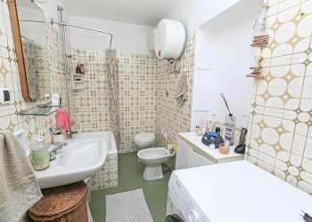 2? piano - bagno - Casa indipendente Via Monte Comego 75, Ceranesi - foto 28