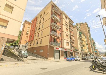 Stabile.jpg - Appartamento Via alcide de gasperi 28, Campomorone - foto 2